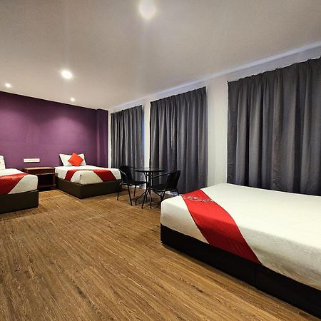 Good2Stay Budget Hotel L Lift L Coway Water L Wifi6 L Laundromat Malacca Buitenkant foto