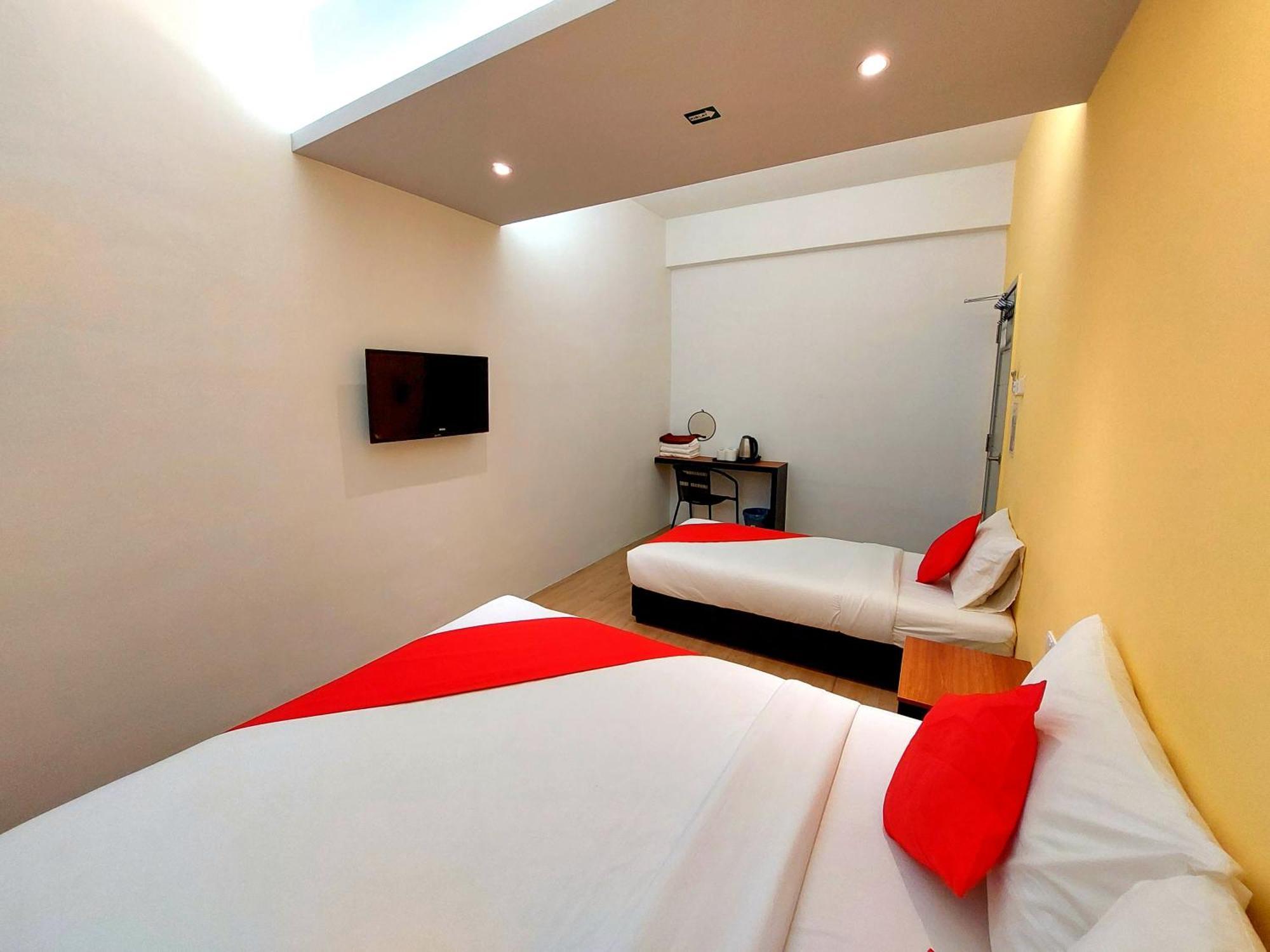Good2Stay Budget Hotel L Lift L Coway Water L Wifi6 L Laundromat Malacca Kamer foto