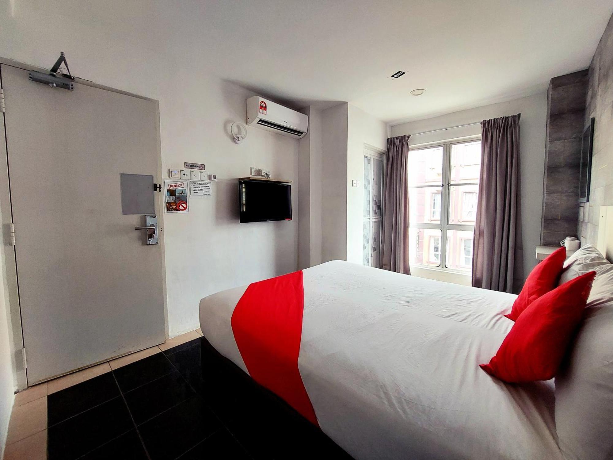 Good2Stay Budget Hotel L Lift L Coway Water L Wifi6 L Laundromat Malacca Kamer foto
