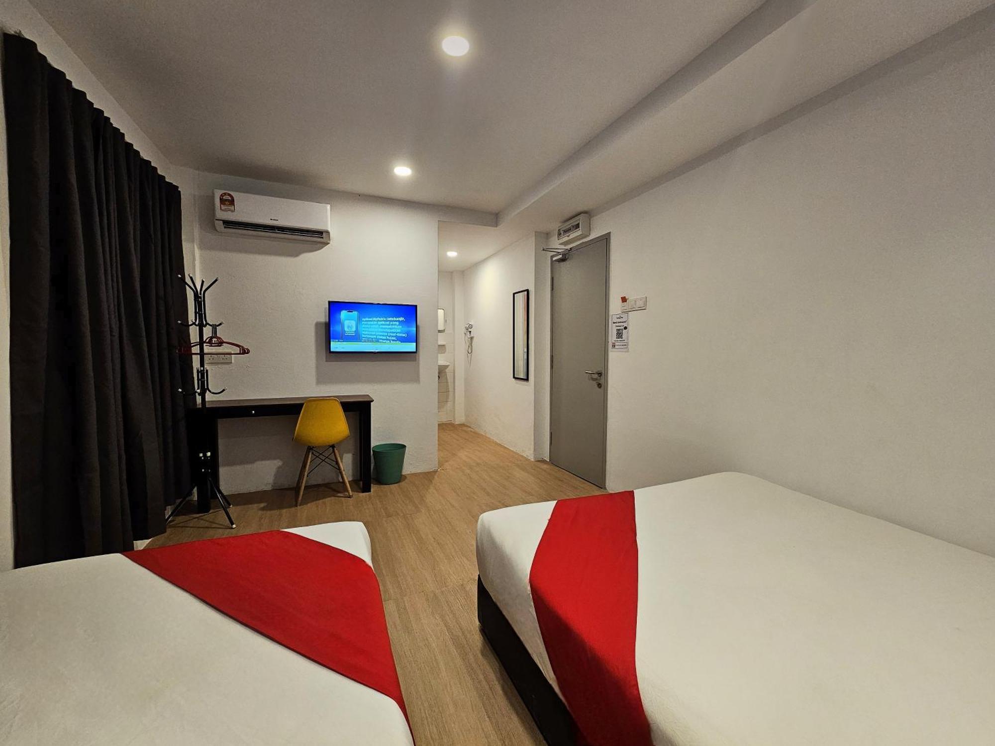 Good2Stay Budget Hotel L Lift L Coway Water L Wifi6 L Laundromat Malacca Kamer foto
